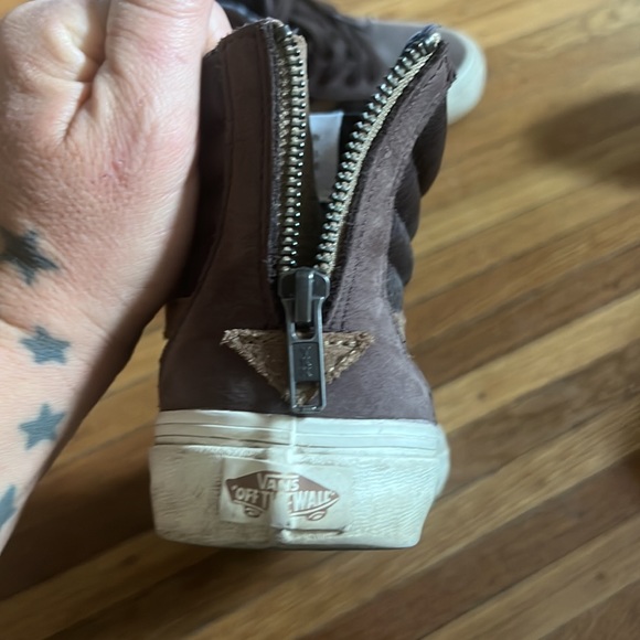 Brown Vans - Picture 3 of 4